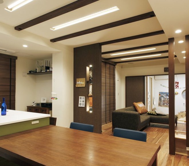 バリ風アジアンテイストの家