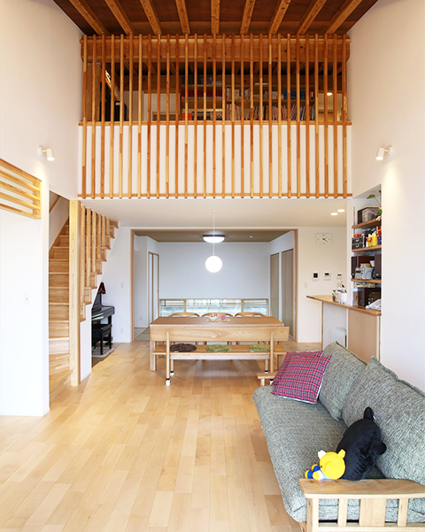 平屋「風」の大屋根の家