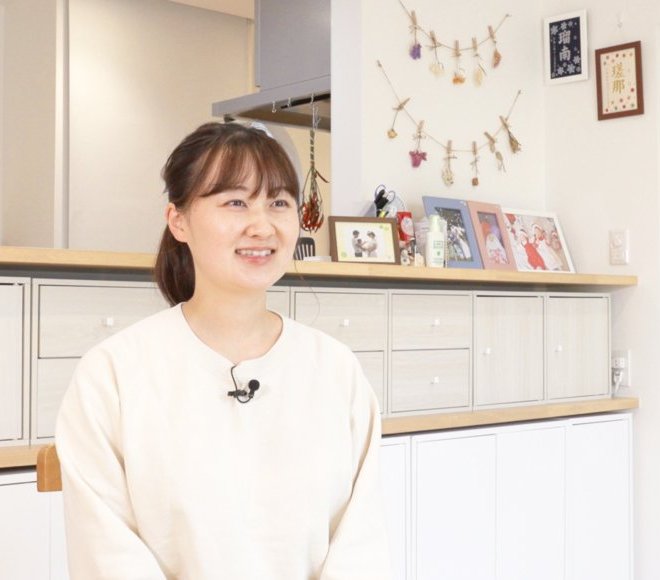 しっかり安心感のある外断熱工法と無垢材のやわらかな質感で健康な暮らしを実現