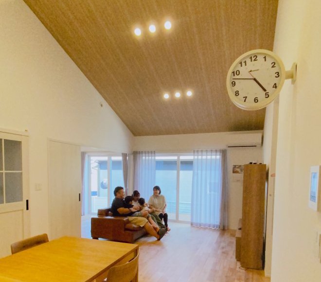 LDKを中心にした家事ラク間取りでにぎやかに！そして健康に！ハッピーな平屋ＬＩＦＥ