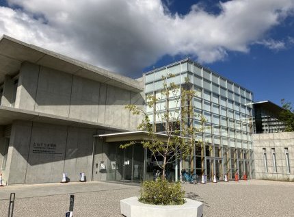 ともてらす早良