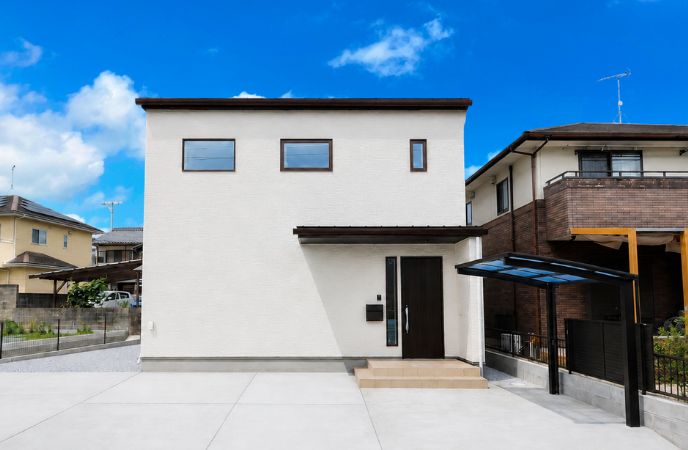 【鳥栖市】平屋のように暮らせて吹き抜けの開放感もある家 